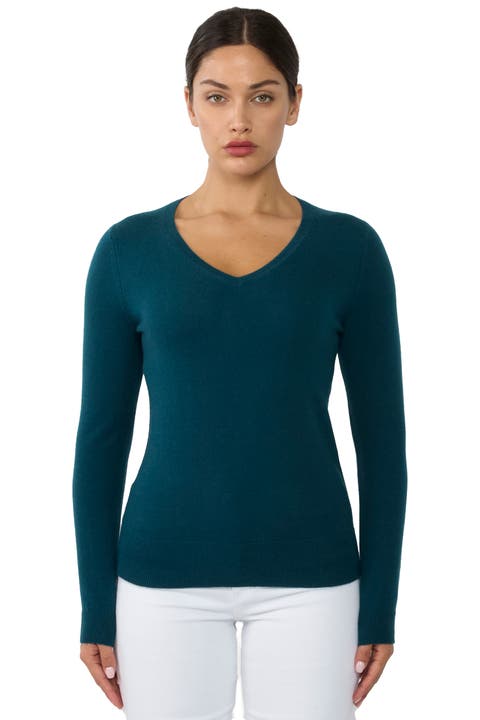 Classic V-Neck Cashmere Sweater