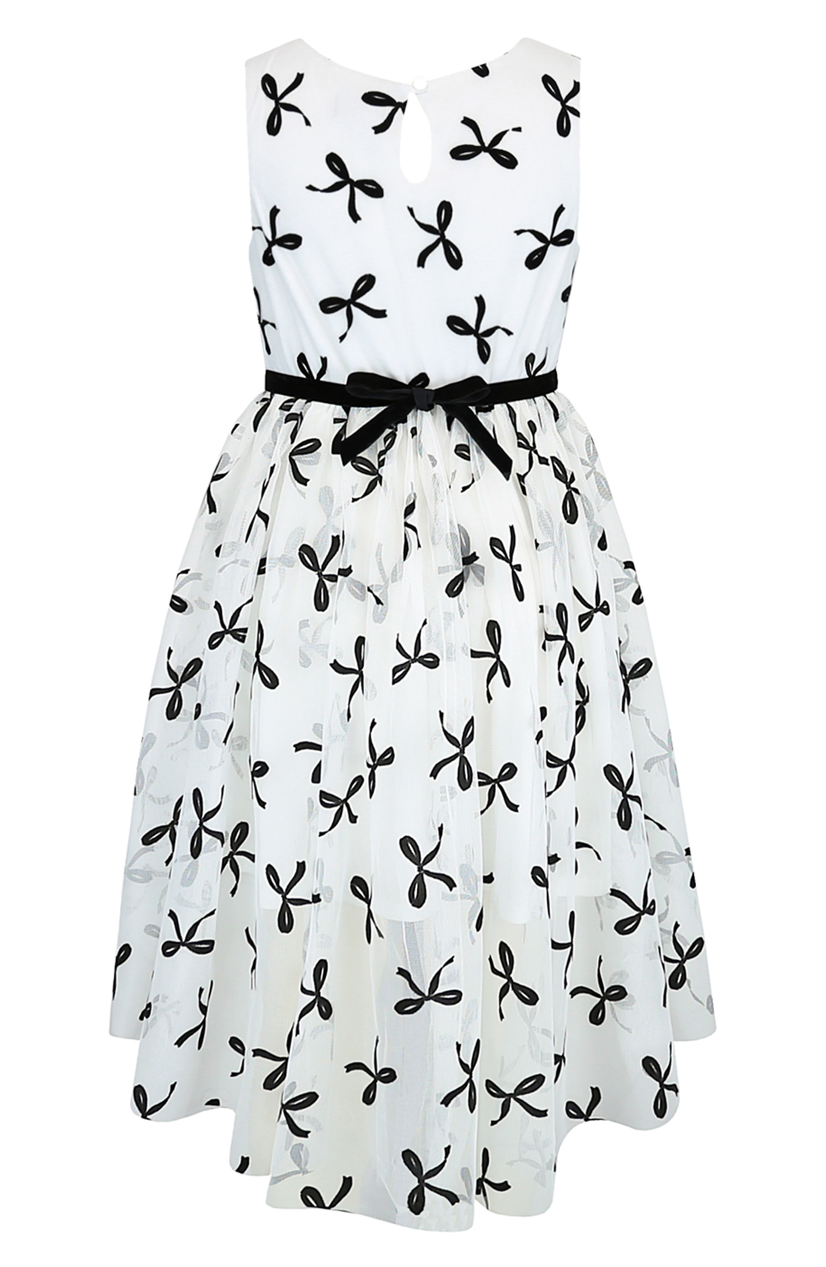 selected BLACK/ IVORY