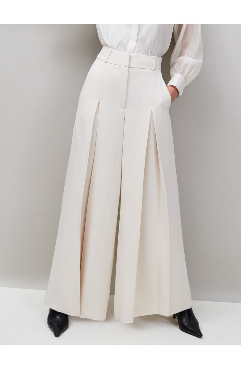 Ro&Zo Pleat Detail Wide Leg Pants, Main, color, Cream