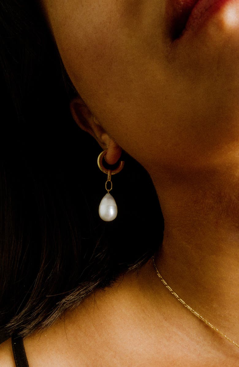 Loren Stewart Single Pearl Huggie Hoop Earring, Alternate, color, 