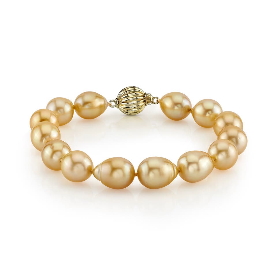 selected Yellow Gold Clasp