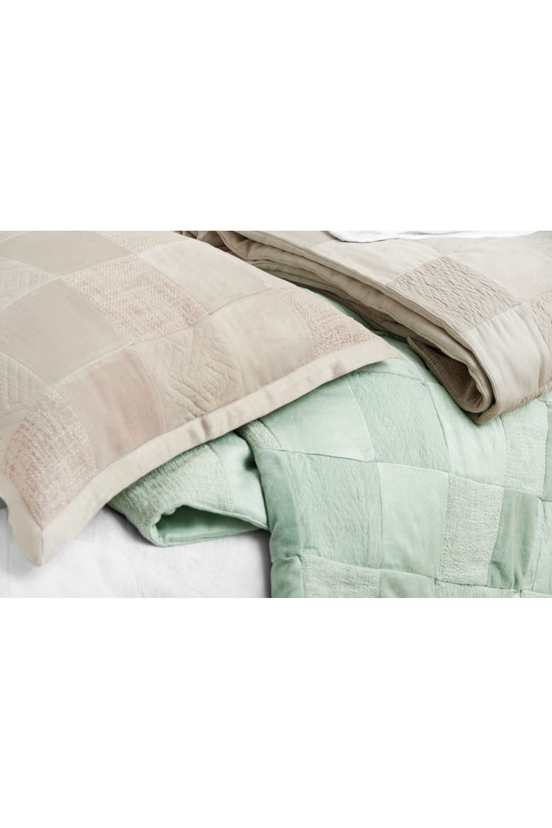 Pia Sea Glass Accent Throw Blanket, Alternate, color, Green