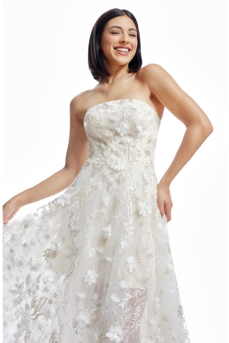 kailyn floral appliqué strapless cocktail dress Kailyn Sequin Floral Appliqué Strapless Cocktail Dress (Women)