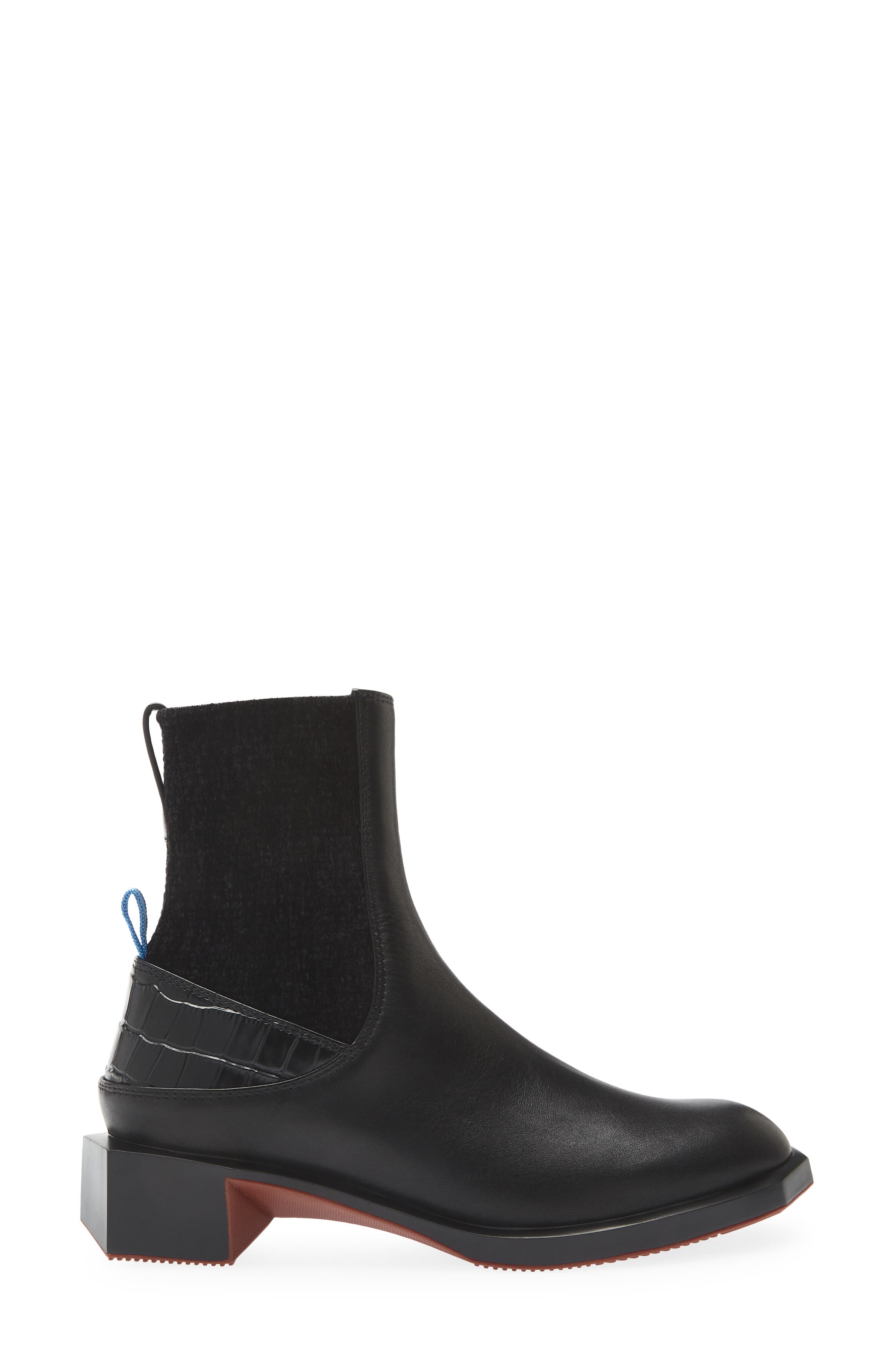 Forma Ena Leather Bootie, Alternate, color, BLACK