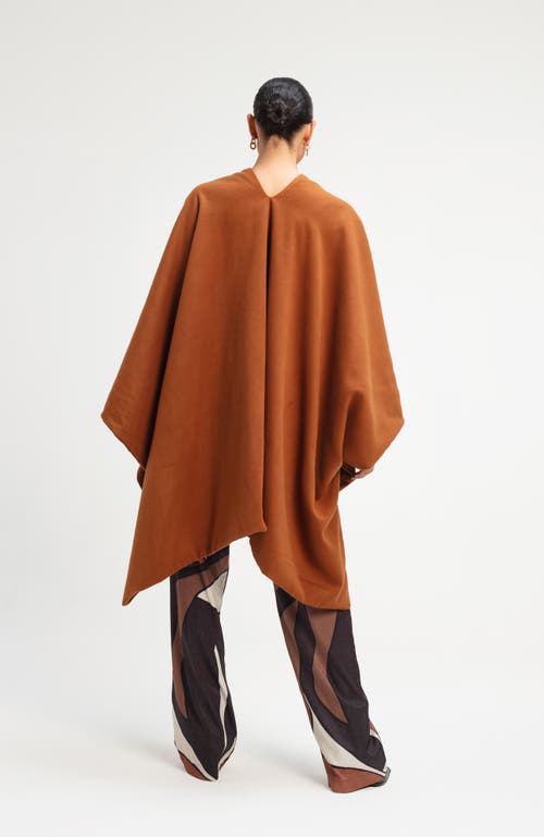 Diarrablu Wrap Cape In Solid Brown