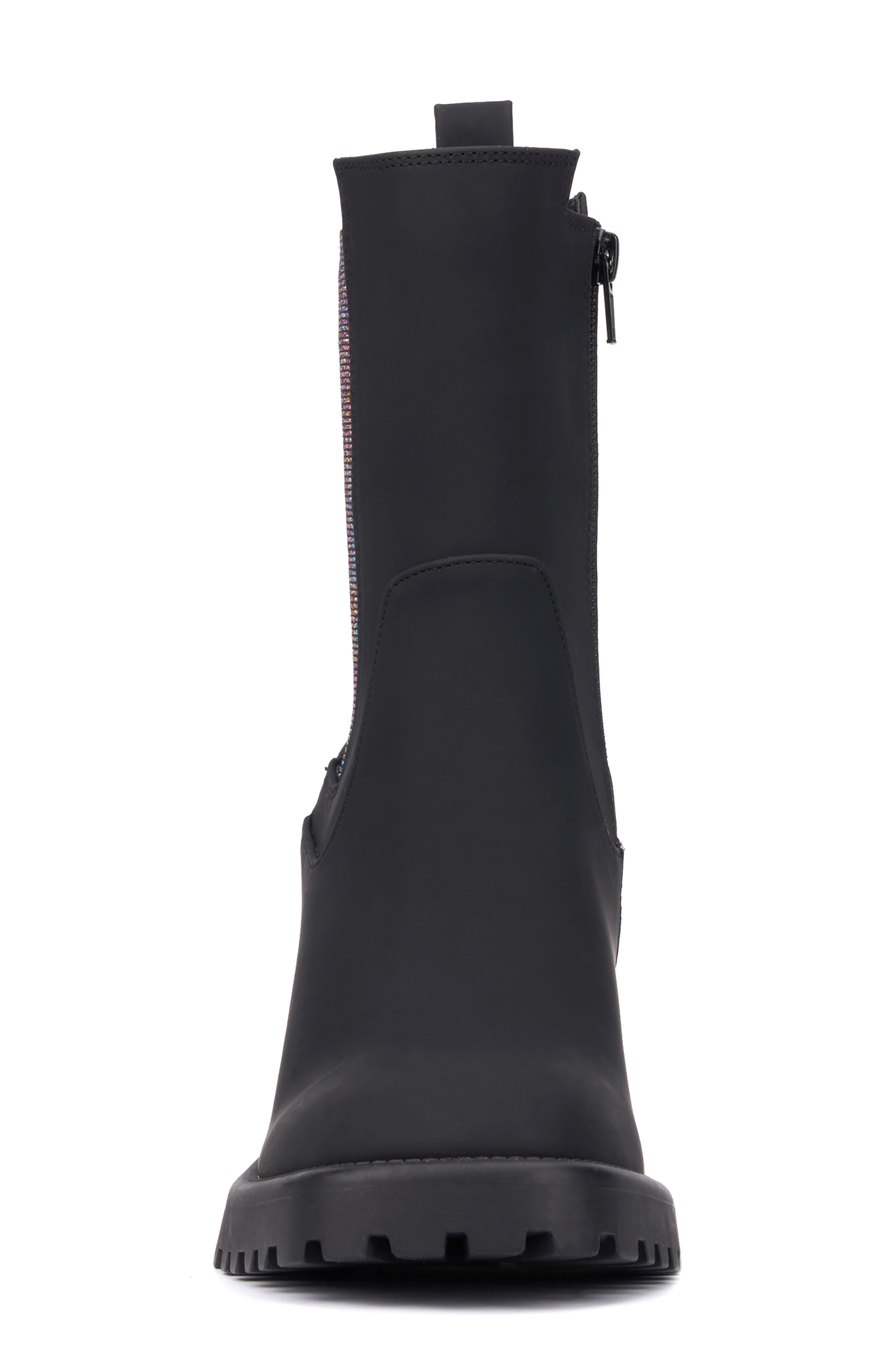 OLIVIA MILLER No Notes Chelsea Boot, Alternate, color, Black