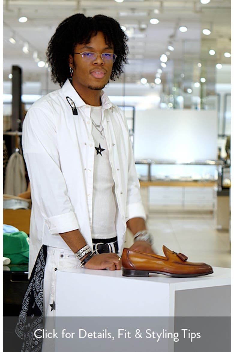 Magico Tassel Apron Toe Loafer video