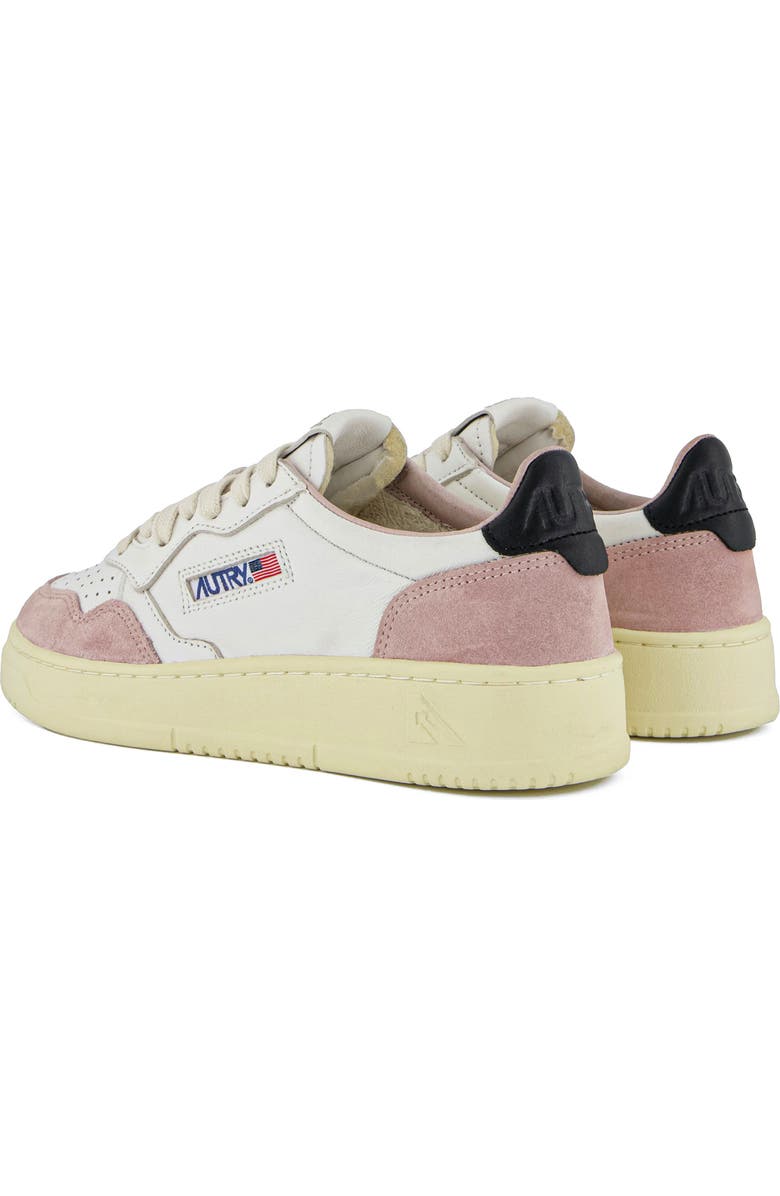 AUTRY Medalist Low Top Sneaker, Alternate, color, Goat/ Suede Powder/ Black