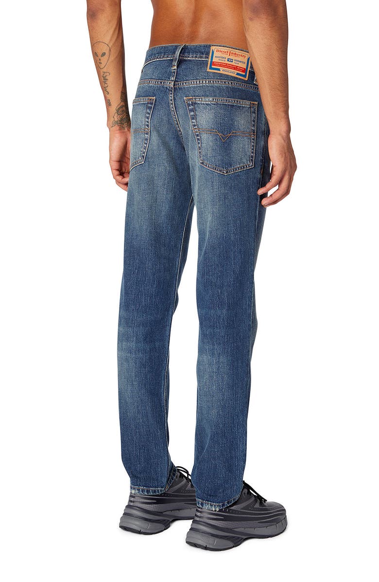 DIESEL<sup>®</sup> 2023 D-Finitive Tapered Leg Jeans, Alternate, color, Denim