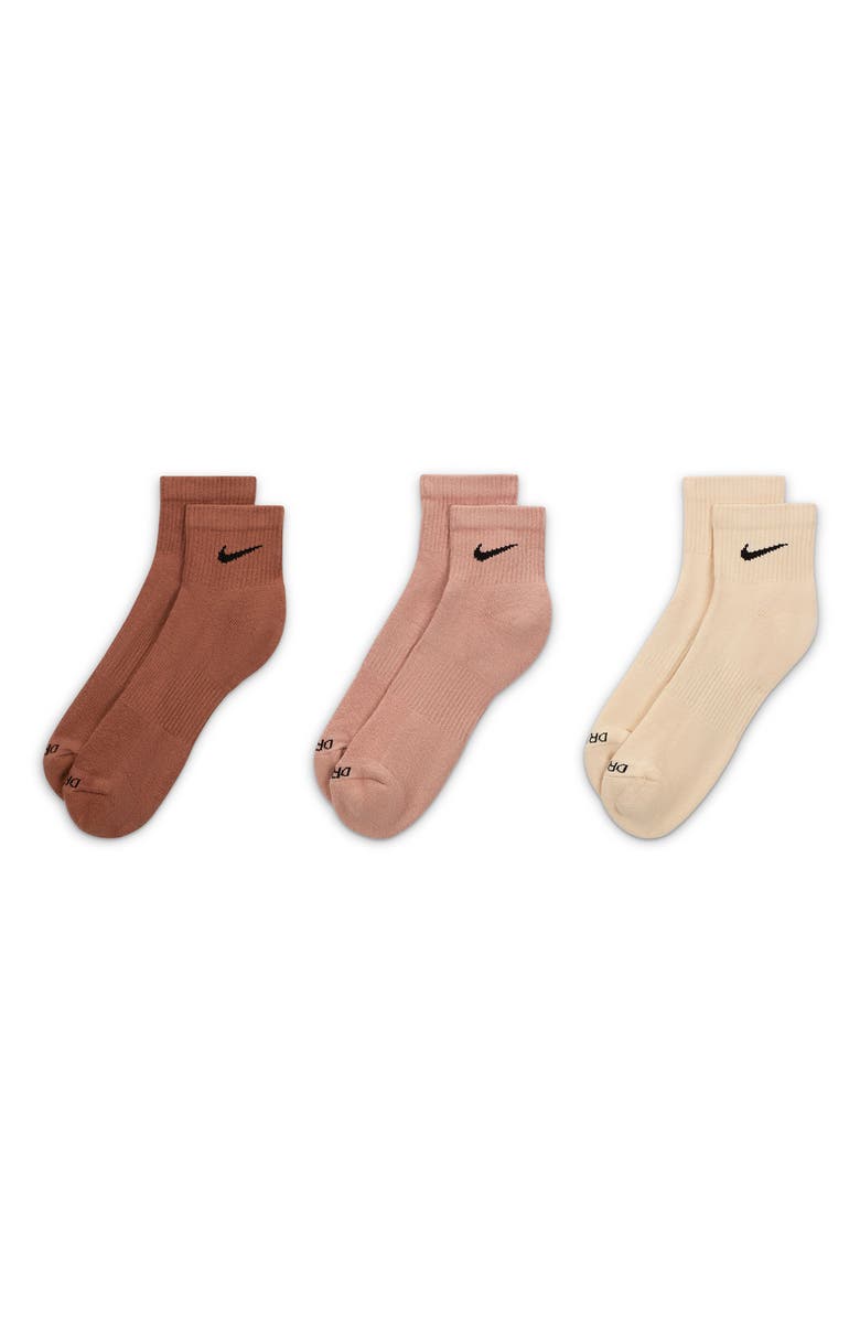 Nike 3-Pack Dri-FIT Everyday Plus Cushioned Ankle Socks, Main, color, 968 Mltclr