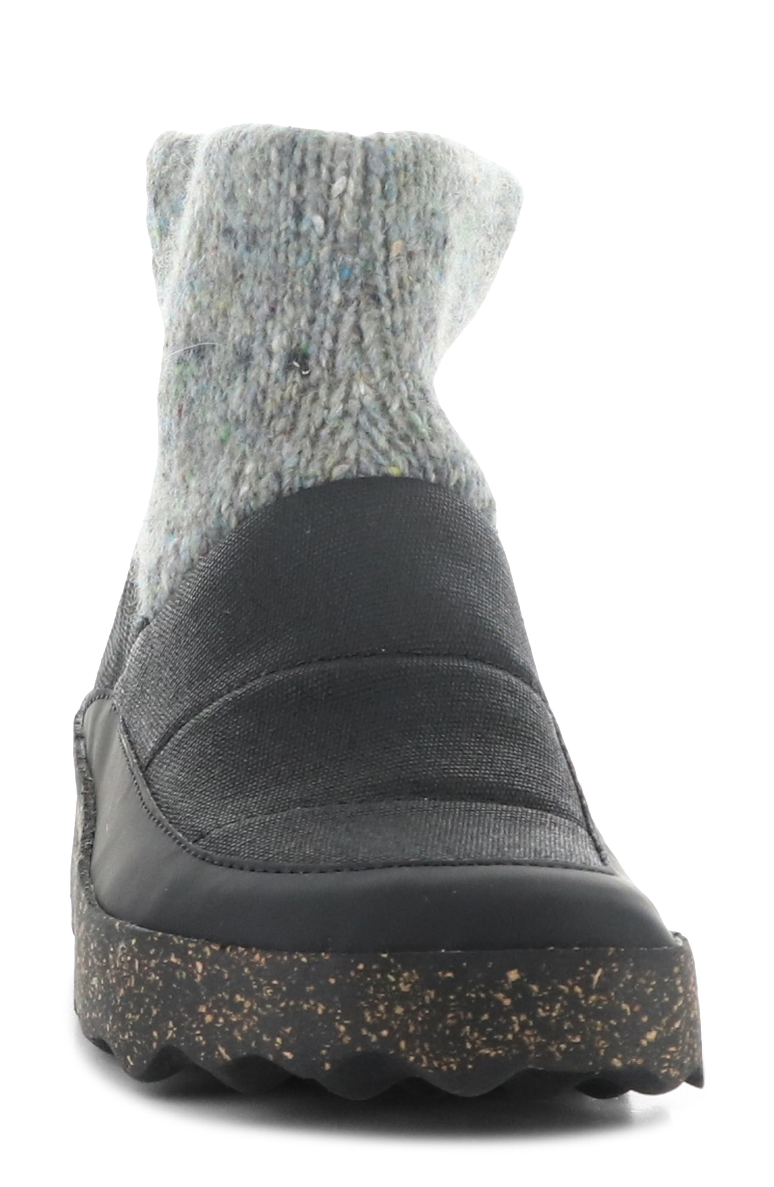 Asportuguesas by Fly London Close Water Resistant Bootie, Alternate, color, 