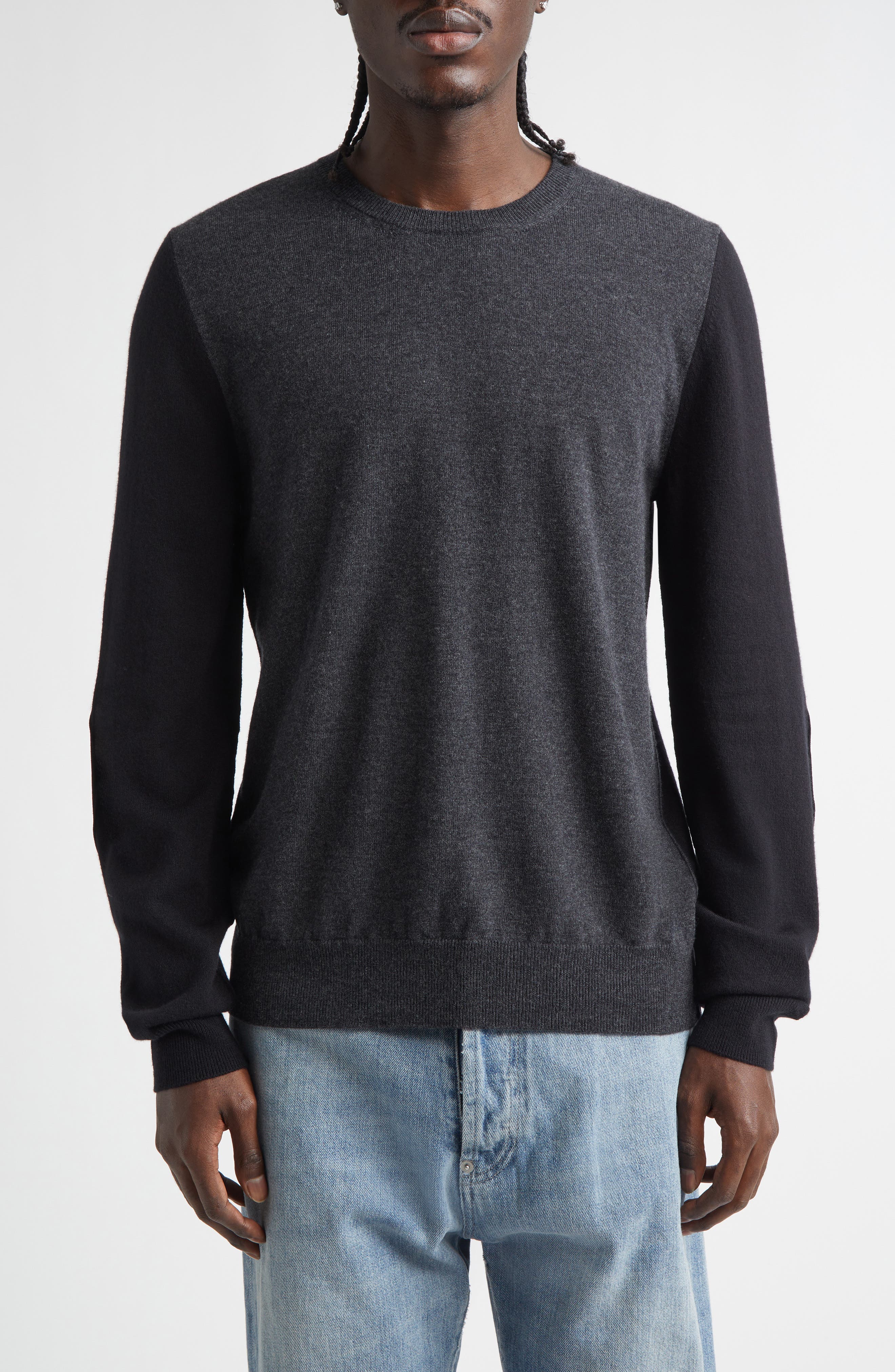 selected GREY/ BLACK