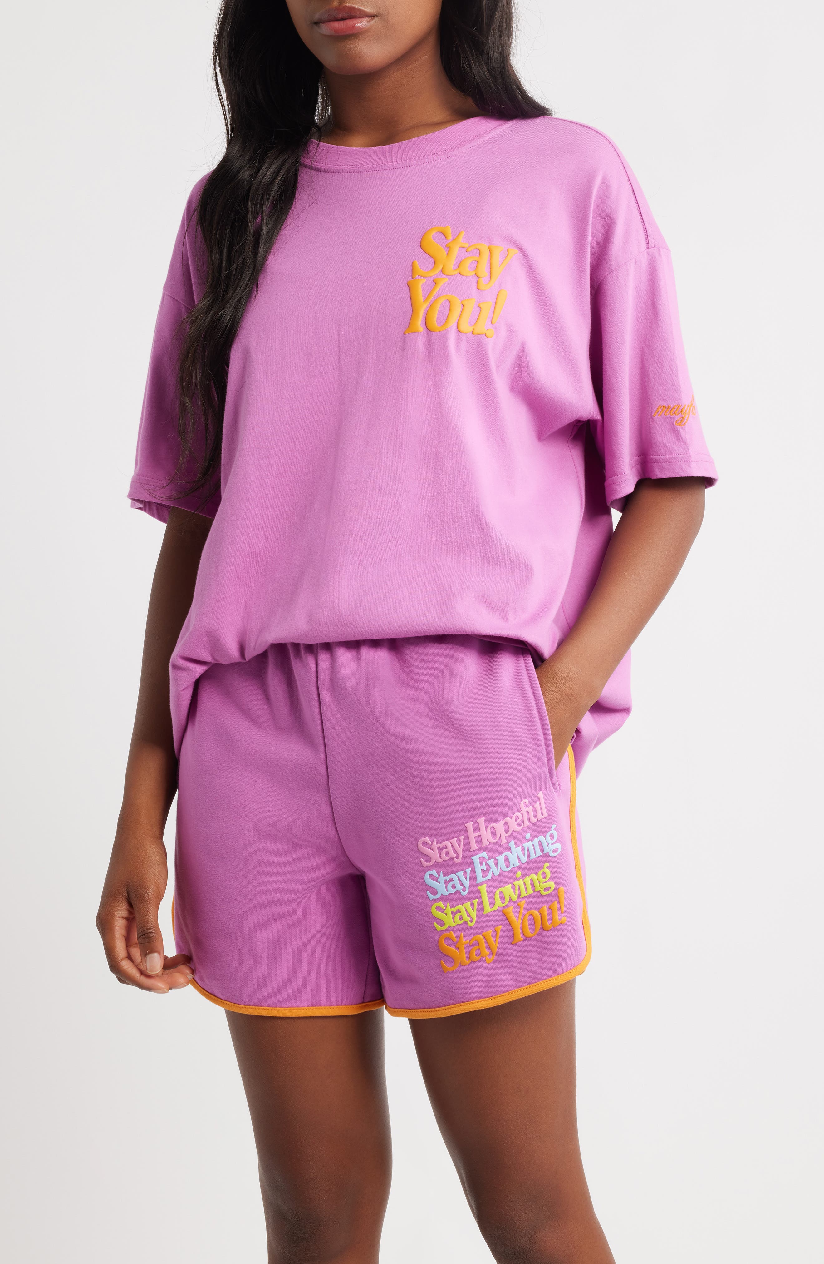 THE MAYFAIR GROUP Stay You Embroidered Oversize T-Shirt