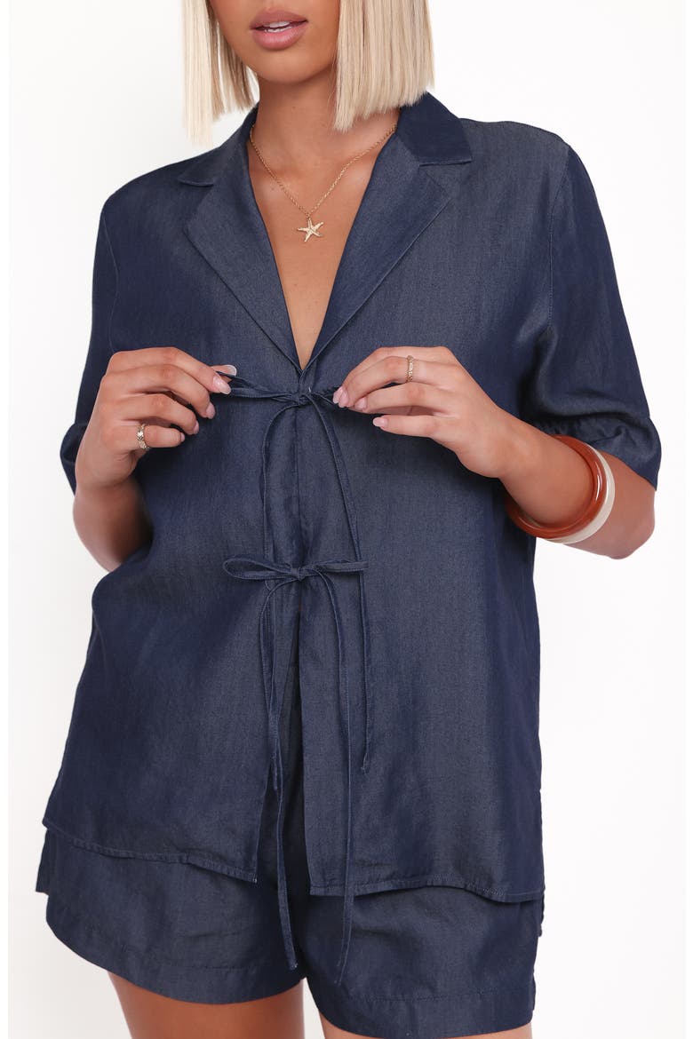 Aaliyah Tie Front Chambray Top, Alternate, color, DARK WASH