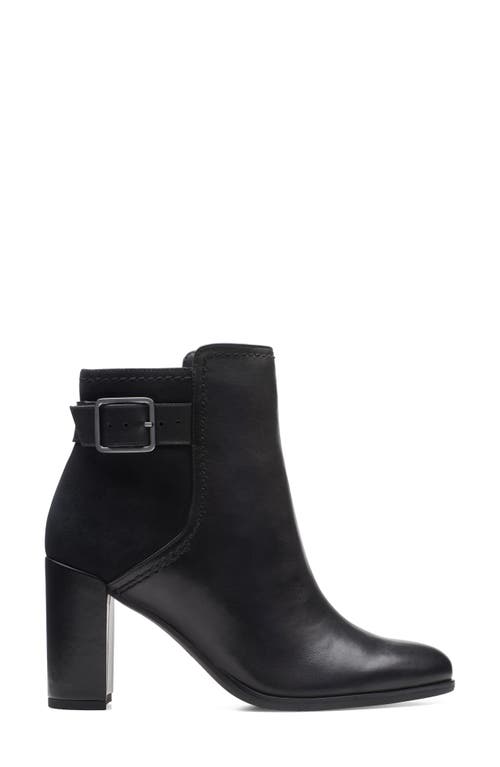 Clarks Freva 85 Buckle In Black