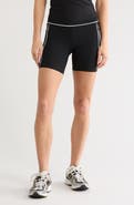 YOGALICIOUS Butter Tech Tribeca High Waist Pocket Bike Shorts