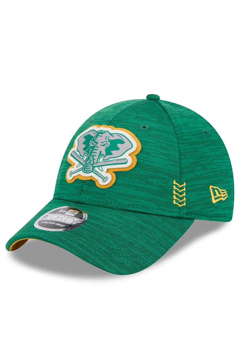Men's New Era  Green Oakland Athletics 2024 Clubhouse 9FORTY Adjustable Hat, Main, color, Green