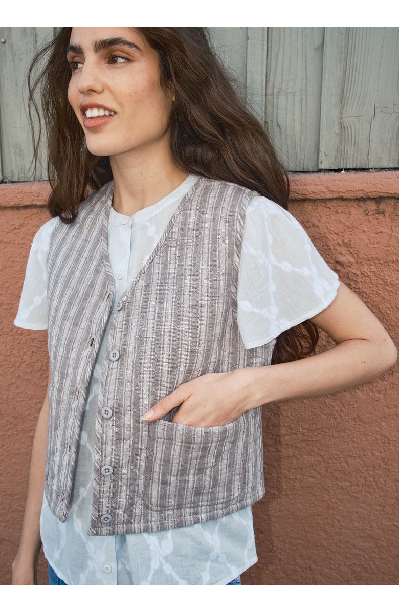 69206 Quilted and Reversible Vest, Alternate, color, Scribble