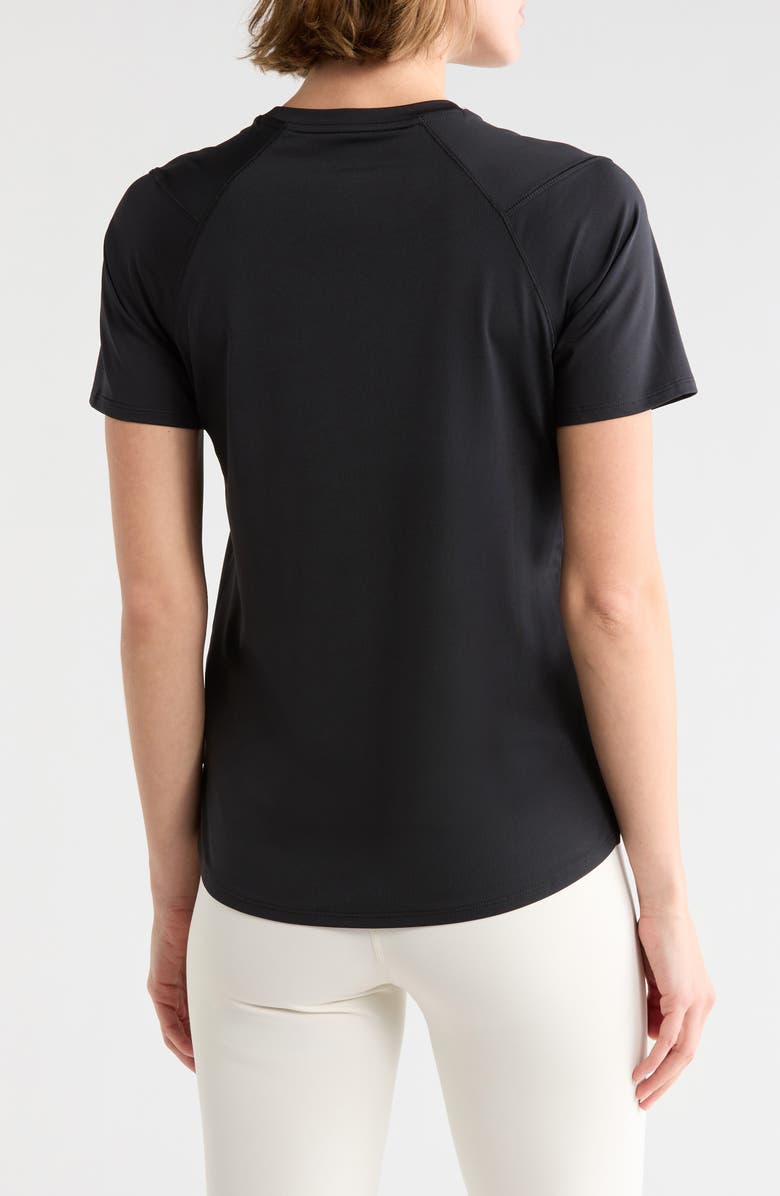 New Balance Fresh Run T-Shirt, Alternate, color, Black