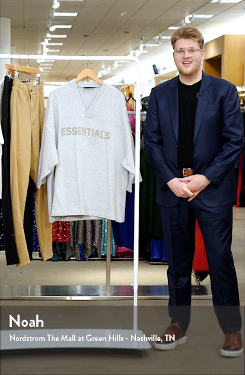 Oversize V-Neck Football T-Shirt, sales video thumbnail