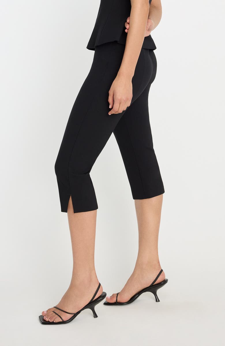 Good American Soft Stretch Pull-On Ponte Capris, Alternate, color, Black001