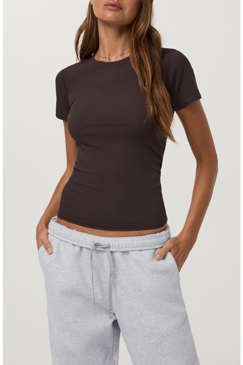 Pose Fitted Tee 2.0, Main, color, FRENCH ROAST