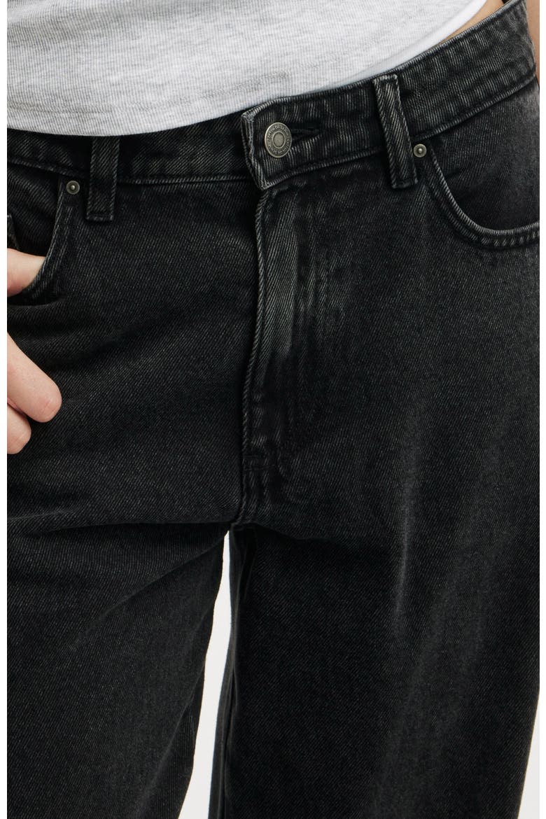 Women's Relaxed Wide Jean, Alternate, color, GRAPHITE BLACK