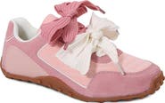 BERNESS Ribbon Lace Sneaker