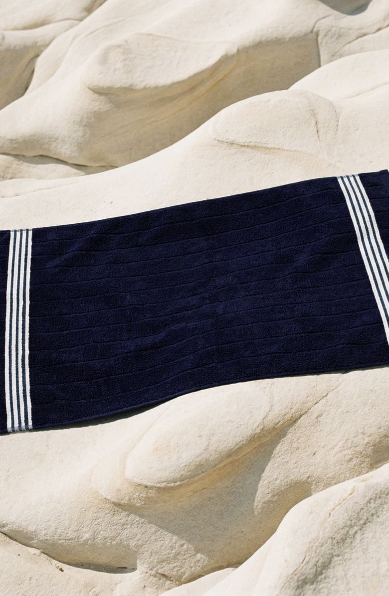 Italic Nautilus Bath Towel Set, Alternate, color, Navy / White