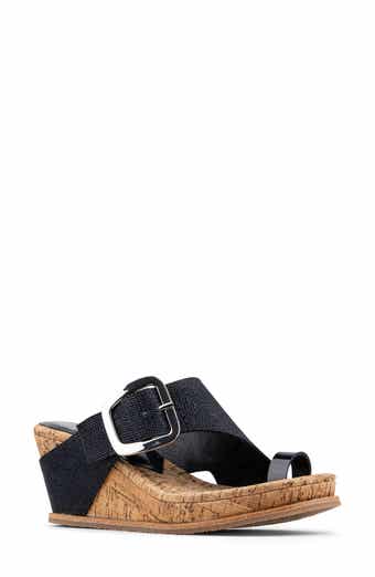 Gyer Buckle Sandal