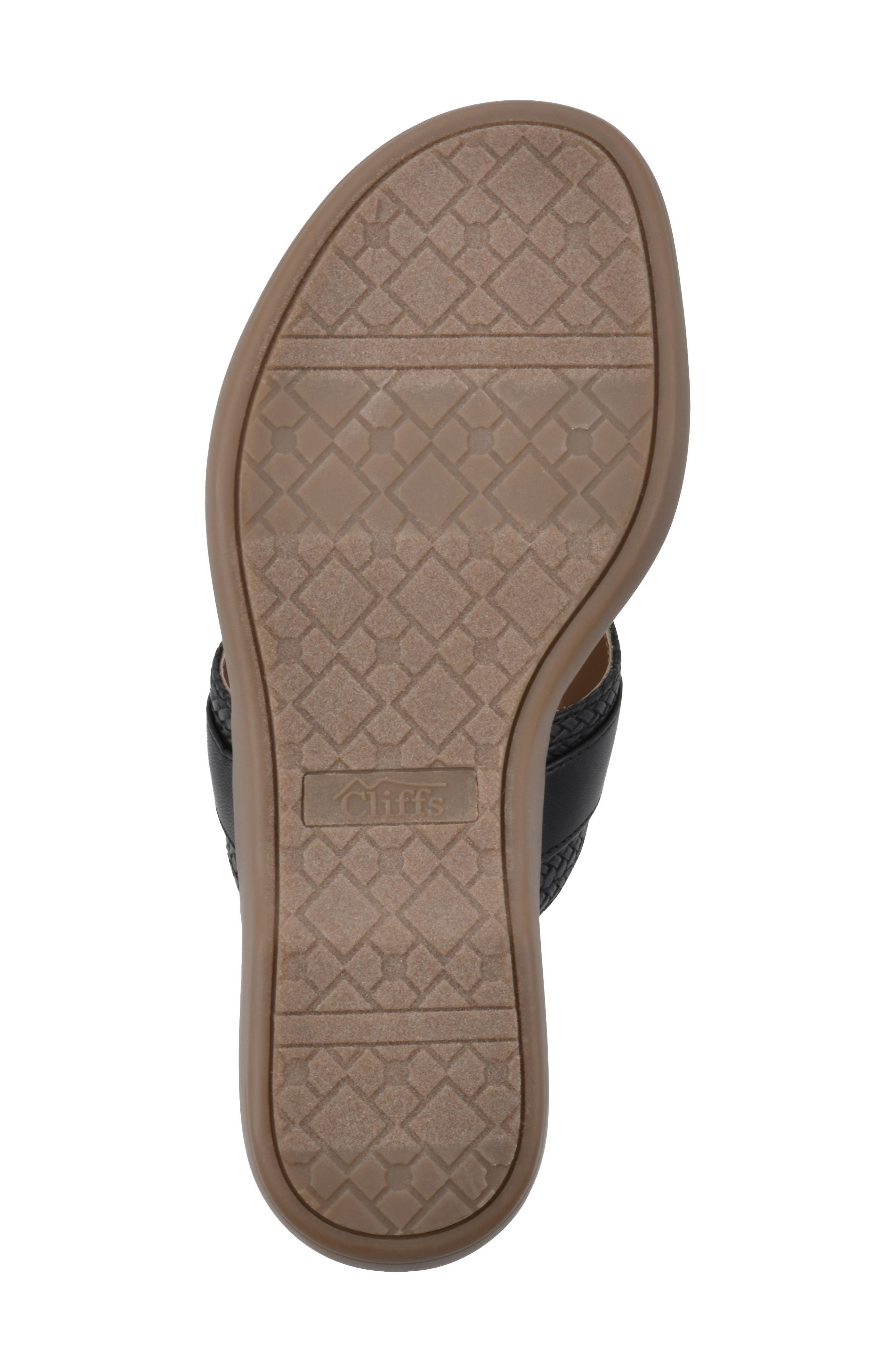 CLIFFS BY WHITE MOUNTAIN Benedict Wedge Thong Sandal, Alternate, color, Black/ Woven