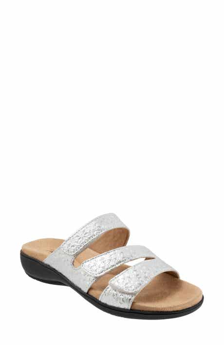 Trotters Rose Tool Slide Sandal