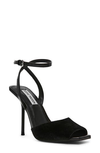 Steve Madden Lilac Ankle Strap Sandal In Black
