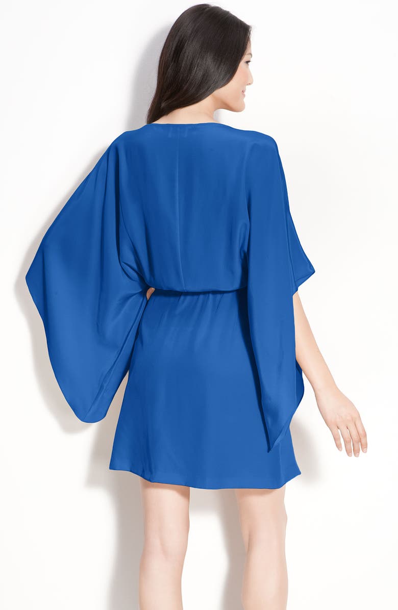 Donna Morgan Pleat Front Kimono Sleeve Dress, Alternate, color,