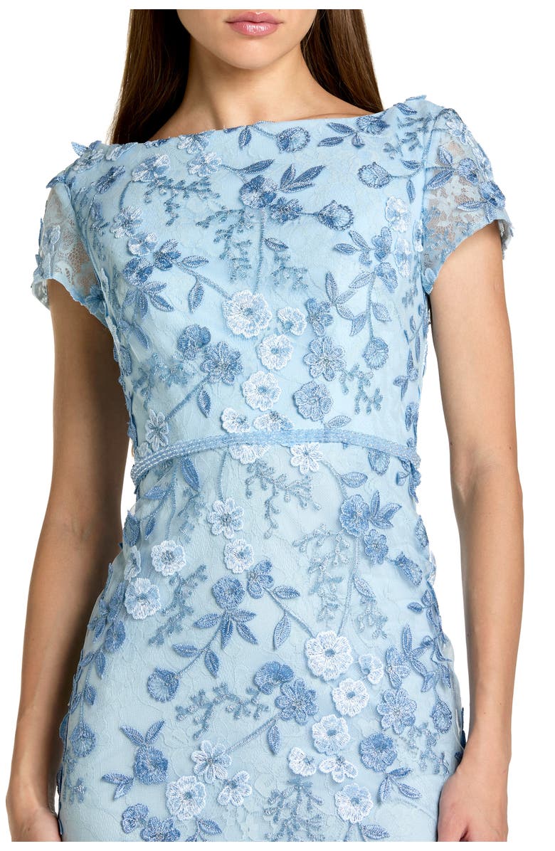 Mac Duggal Floral Applique Boat Neck Cap Sleeve Gown, Alternate, color, 