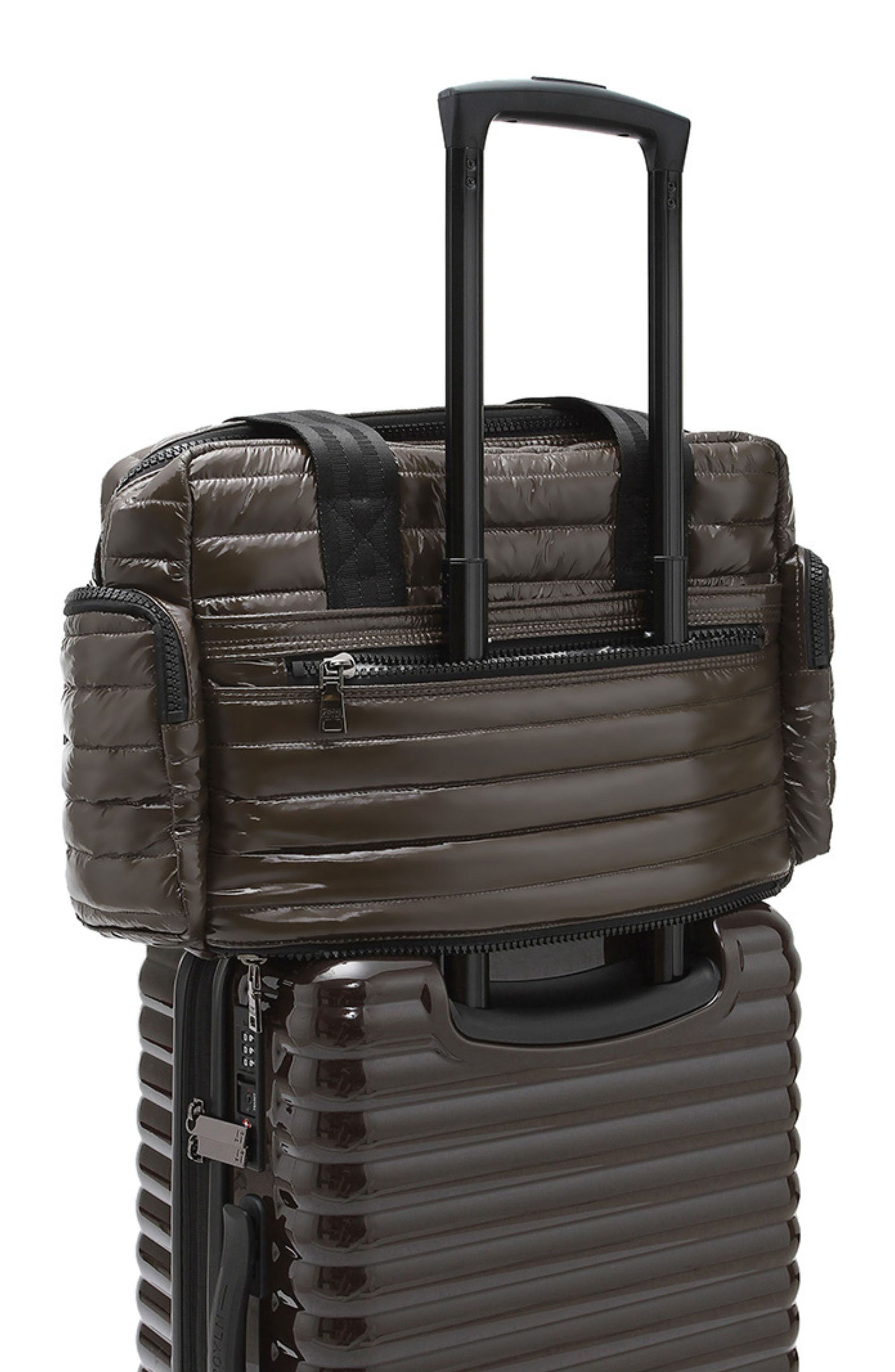 Voyager Travel Bag, Alternate, color, GLOSSY CHOCOLATE