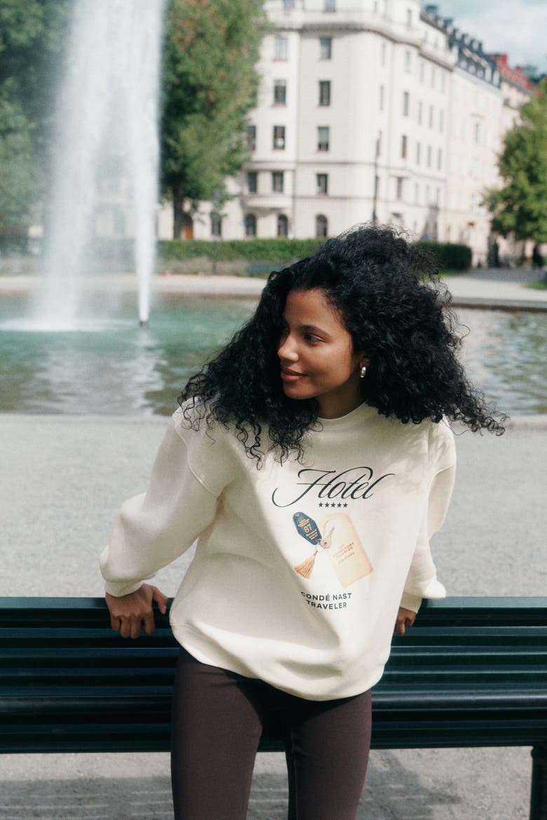 Oversized Printed Sweatshirt, Alternate, color, Cream/Condé Nast Traveler