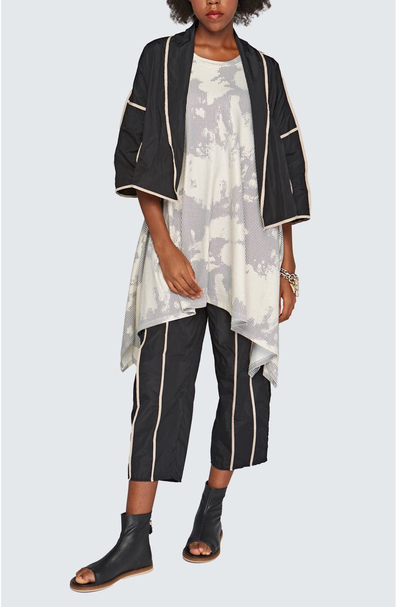 LUUKAA Astrid Short Memory Taffeta Jacket, Alternate, color, Black