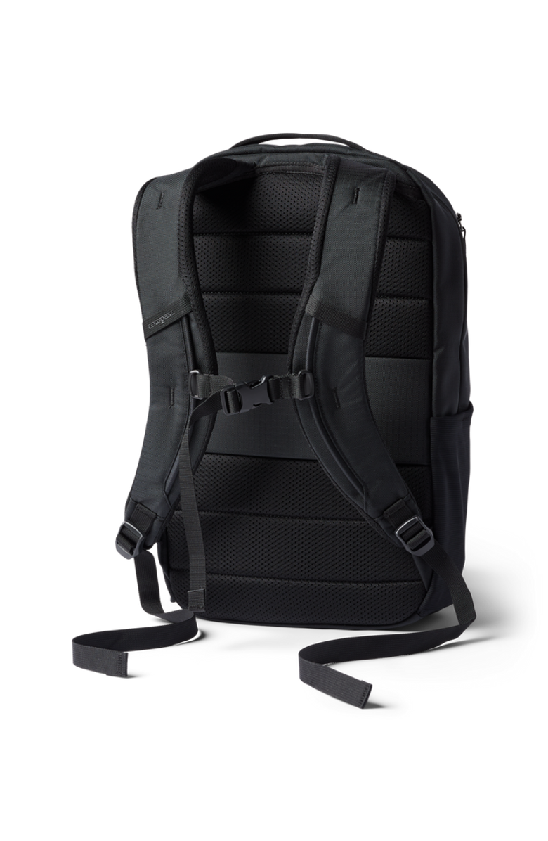 Cotopaxi Allpa 18L Daypack, Alternate, color, Cotopaxi Black