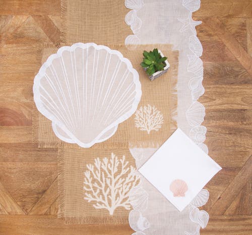 C & F Home C&f Home Nature Coral Embroidered Machine Washable Napkins Set Of 6 In White