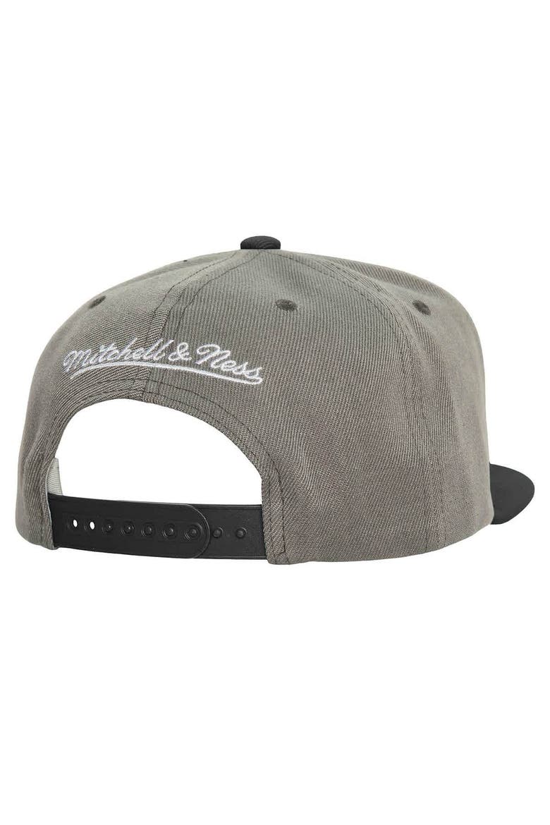 Men's Mitchell & Ness Gray Florida Marlins Cooperstown Collection Basic Flip Snapback Hat, Alternate, color, Gray