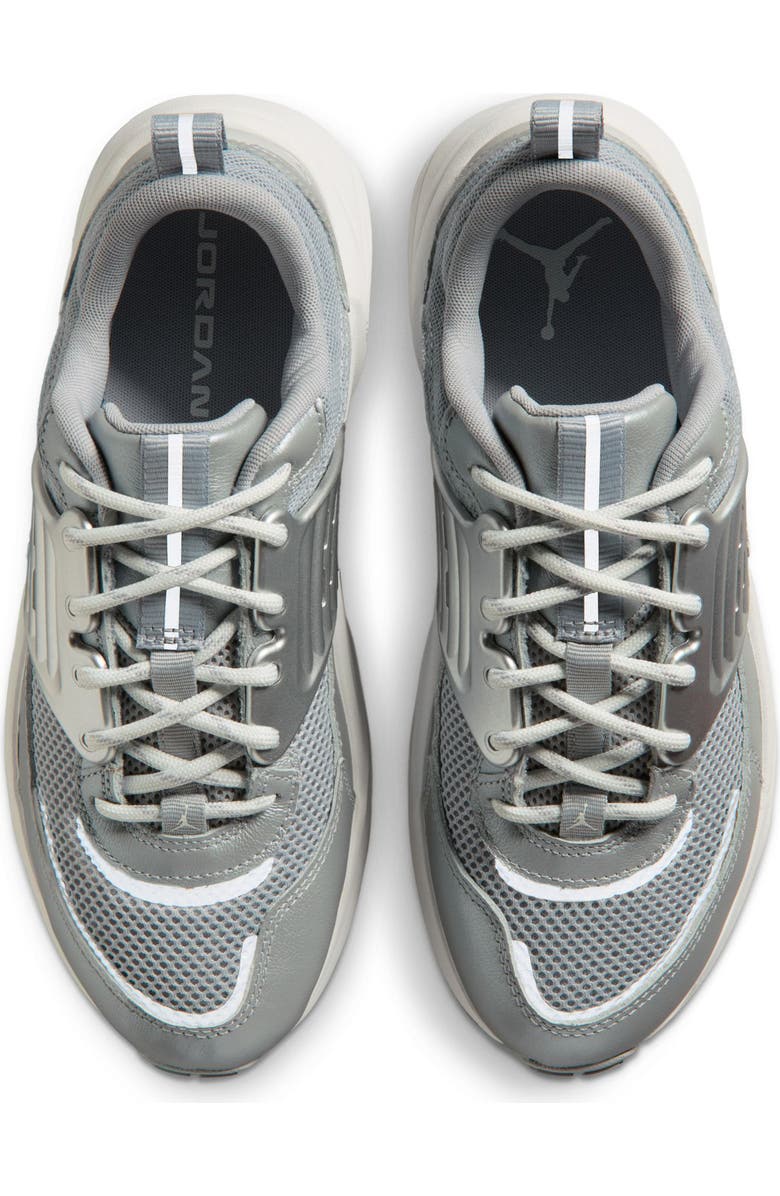 Jordan Trunner O/S Sneaker, Alternate, color, Swan/ Wolf Grey/ Silver/ White