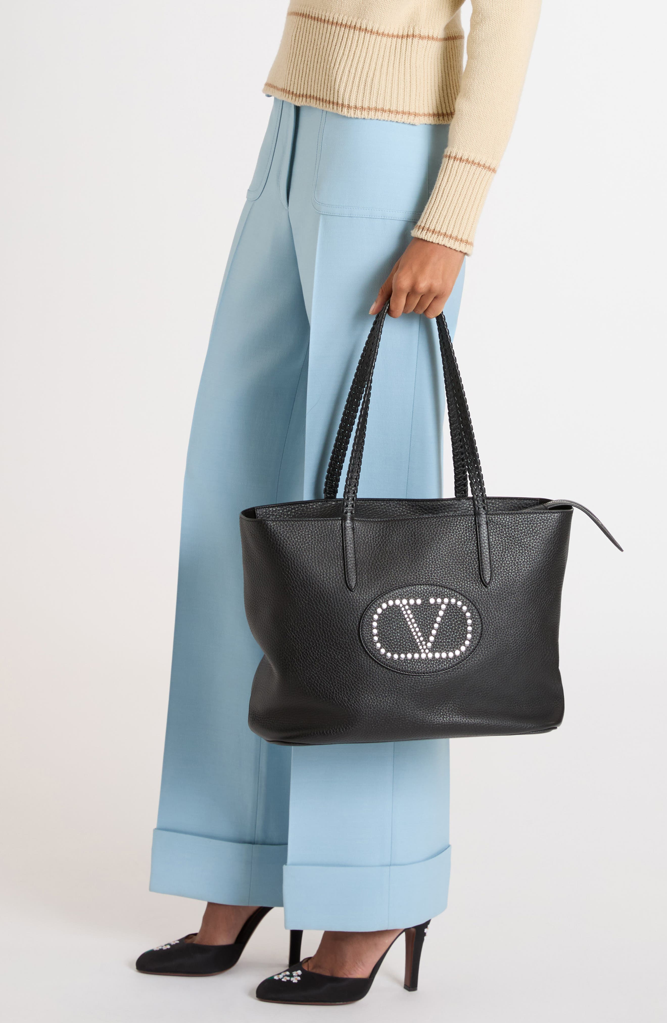 Valentino Garavani Nellcôte Leather Shopper, Alternate, color, Nero