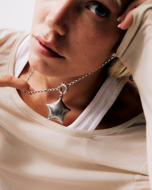 67jewelry Puffed Star Necklace In Metallic