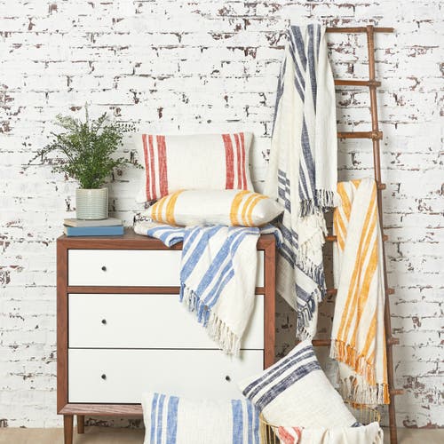 Carol & Frank 50" X 60" Morgan Tasseled Woven Throw In Orange