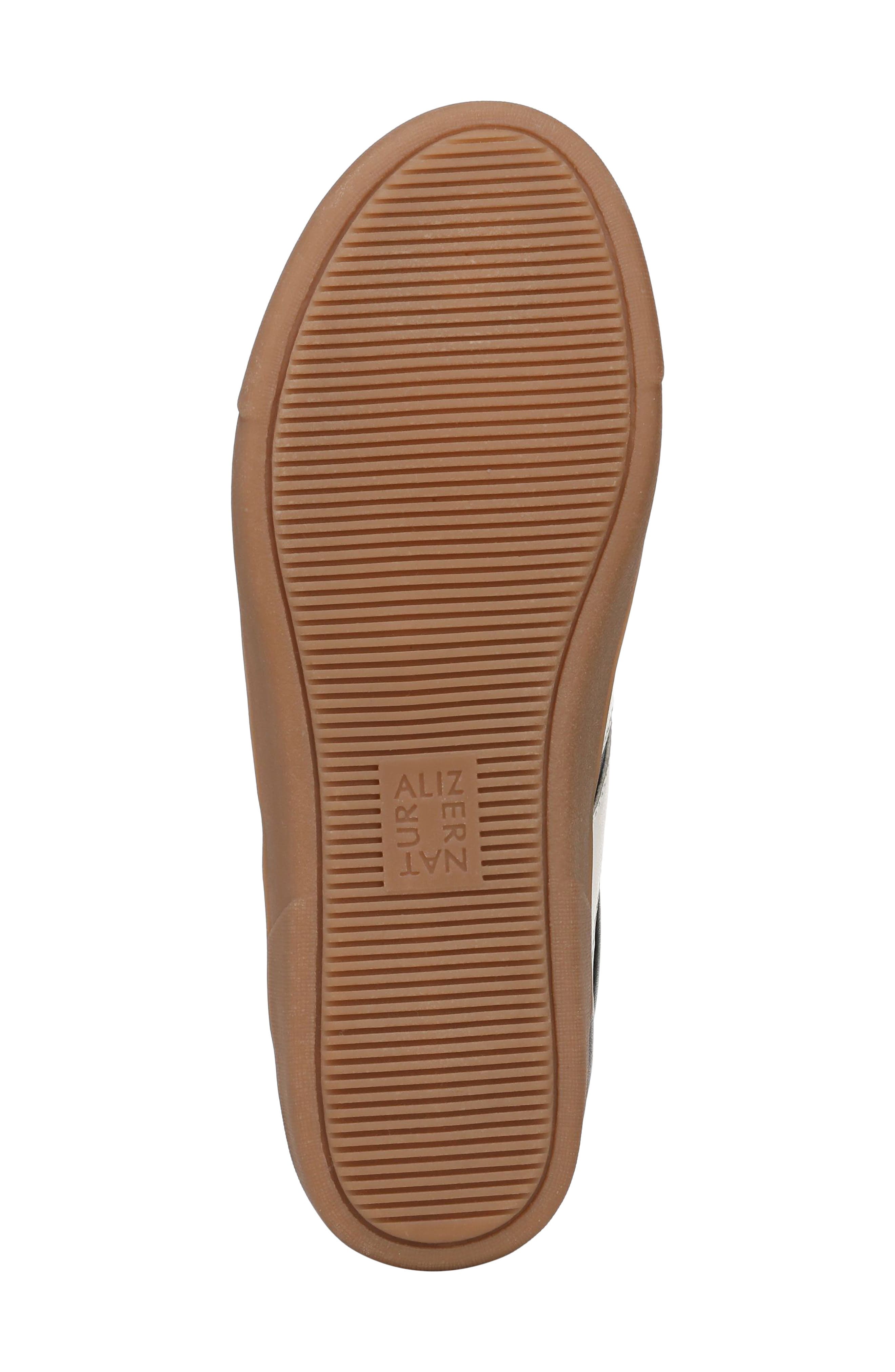 Женские кроссовки Naturalizer Medina Sneaker — фото 6