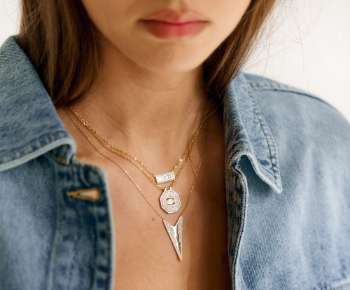 Mazin Jewels Baguette Bar Necklace In Rosegold