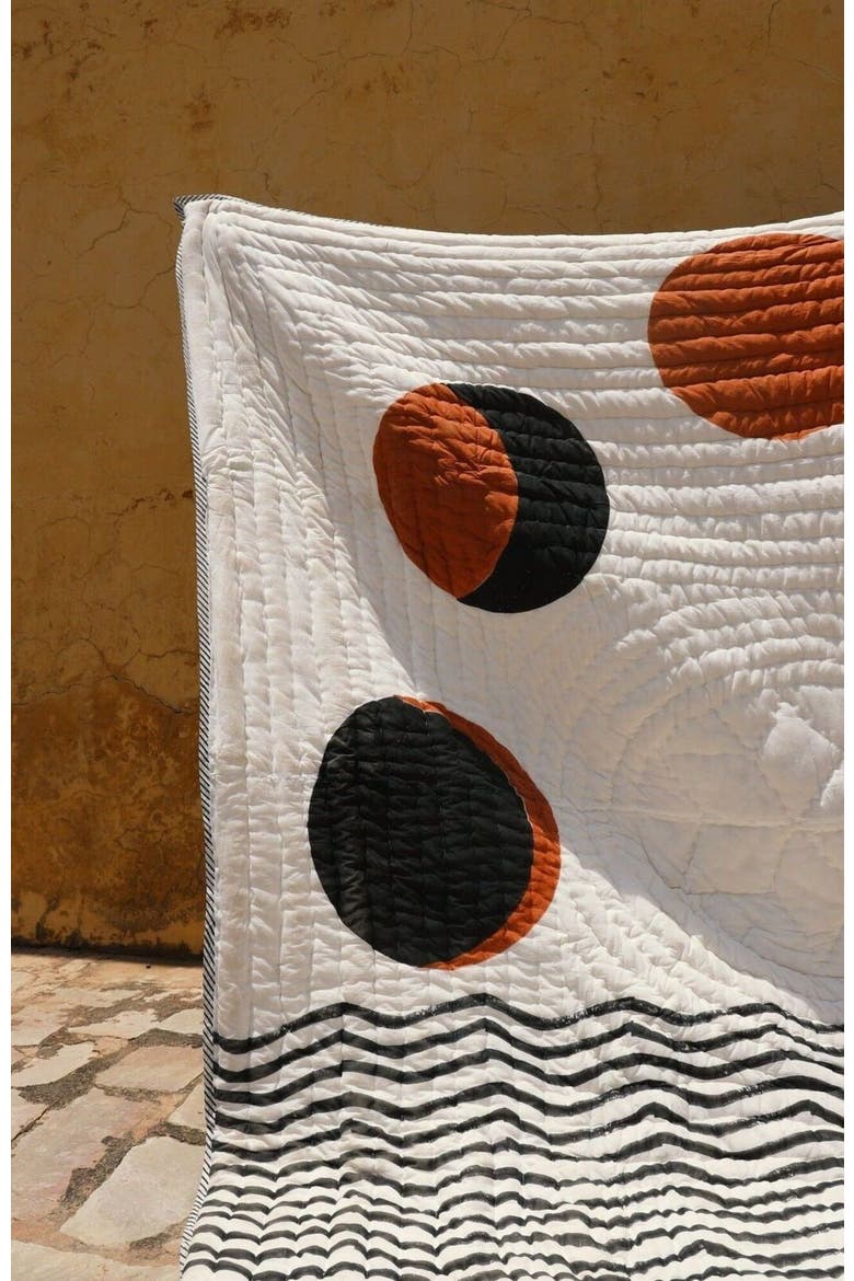 Ascension Quilt Bedding Set With 2 Shams, Alternate, color, White, Brown