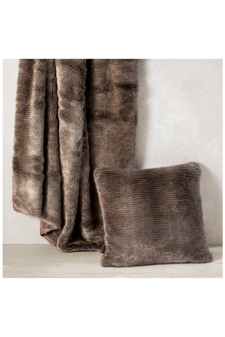 Kylan Faux Fur Throw, Alternate, color, LIGHT SAND / CHARCOAL