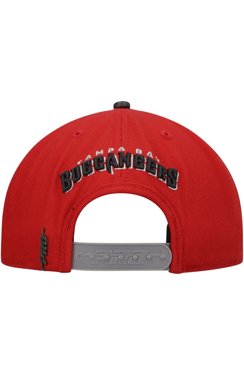 PRO STANDARD Men's Pro Standard Red/Pewter Tampa Bay Buccaneers 2Tone Snapback Hat, Alternate, color, Red